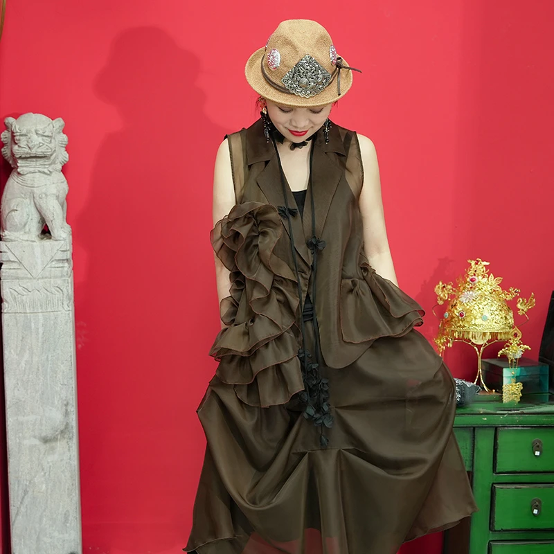 2023篱君原创设计咖色  黑色  白色  西装领马甲429