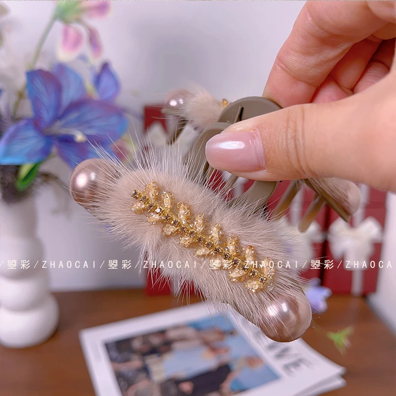 秋冬新款金色麦穗珠珠抓夹毛毛气质时尚百搭韩版优雅发夹