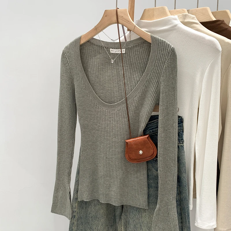 【部分现】修身大u领喇叭长袖开叉打底针织衫女秋冬新款上衣 M644