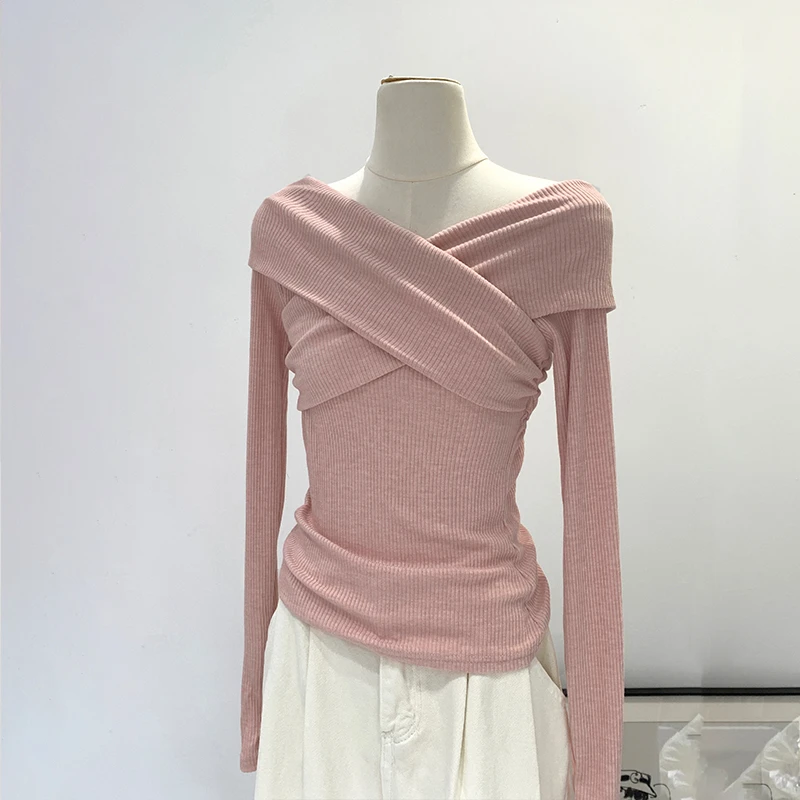 【现货】韩系交叉V领抽褶一字肩露肩T恤女秋2024新款修身上衣7868