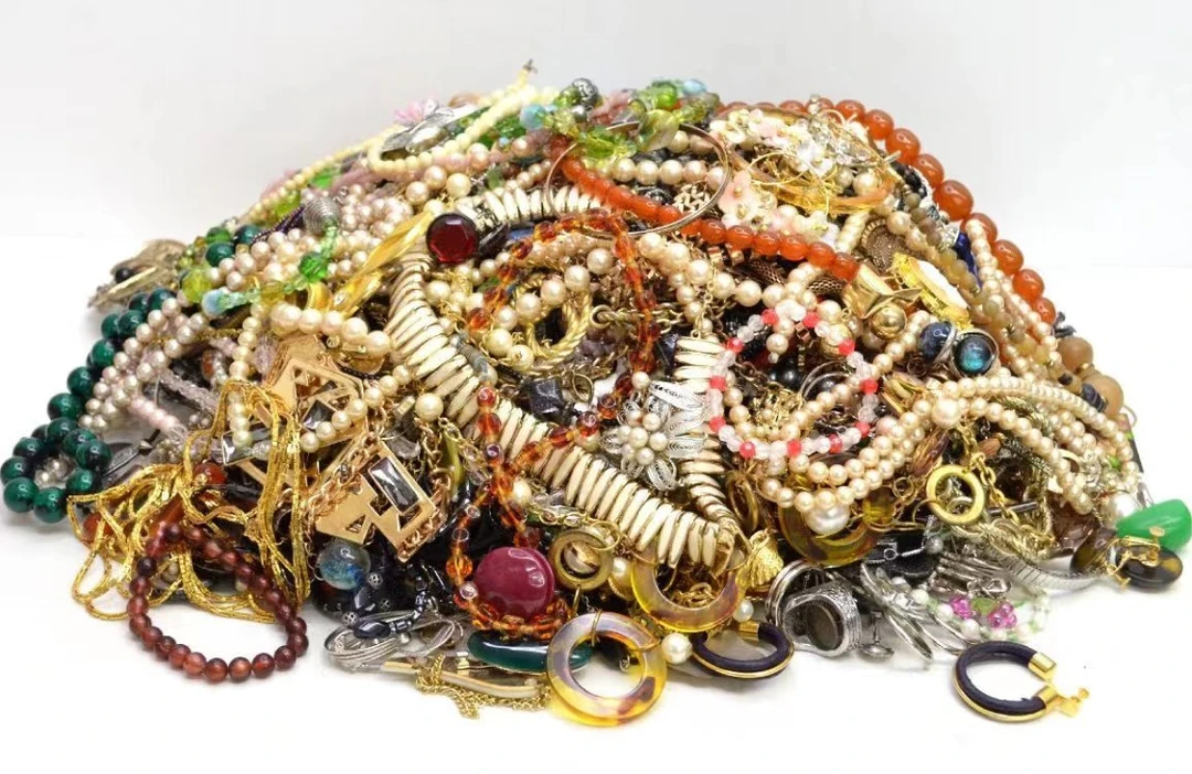 合金亚克力项链 合金项链合集 时尚精美复古轻奢宫廷镶嵌精美气质