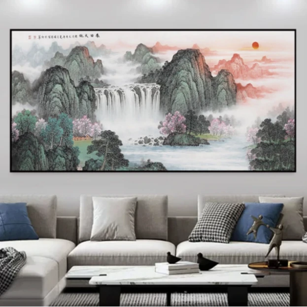 客厅沙发背景装饰藏画、竖版