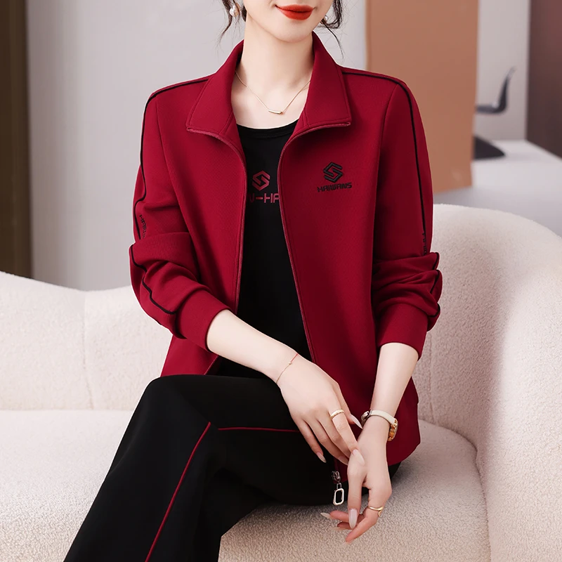 中老年秋季休闲运动服套装女中年妈妈春秋款时尚减龄显瘦三件套装