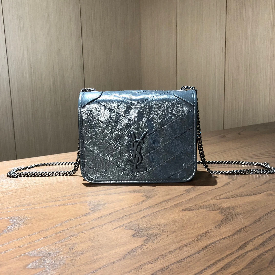 99新 YSL/圣罗兰 YSL圣罗兰 经典款NIKI迷你小方包 尺寸19x14 tt