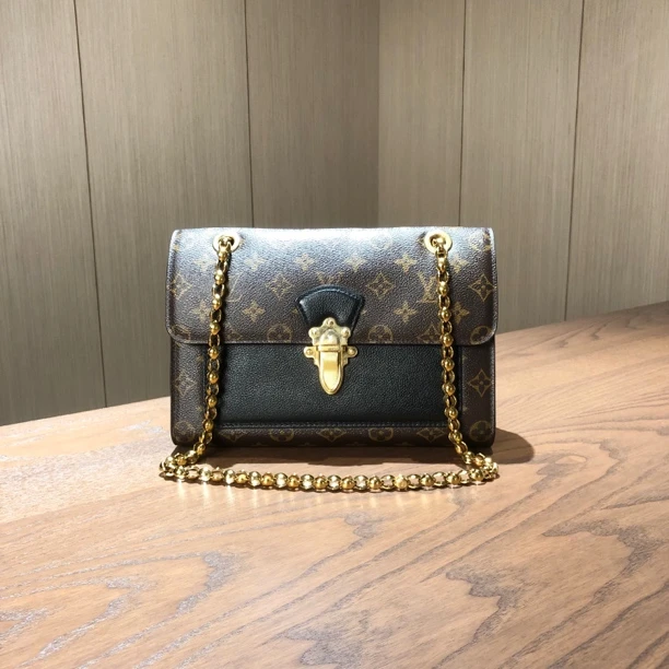 99新  LV路易威登 维多利亚单肩链条包 尺寸26×18