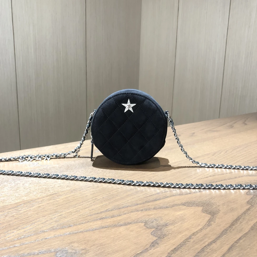 99新 Chanel/香奈儿 限量丝绒圆饼包 29开 尺寸12x12