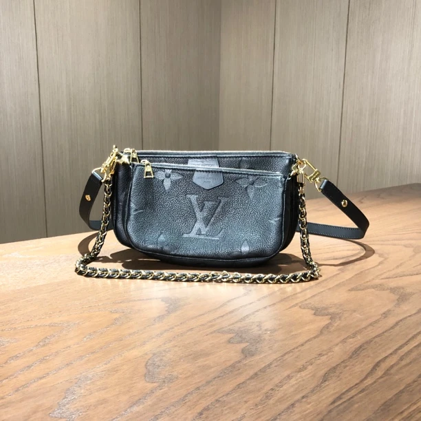 99新 LouisVuitton/路易威登 MULTI POCHETTE斜挎包 尺寸23x14