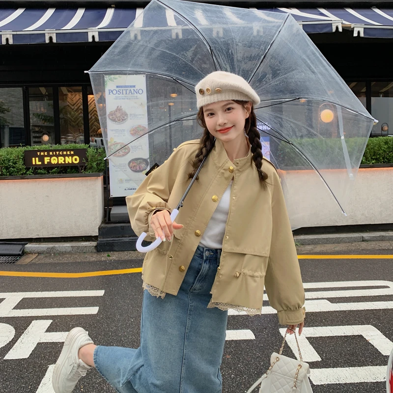 卡其色蕾丝拼接小个子短外套女2024秋季新款小香风收腰立领风衣