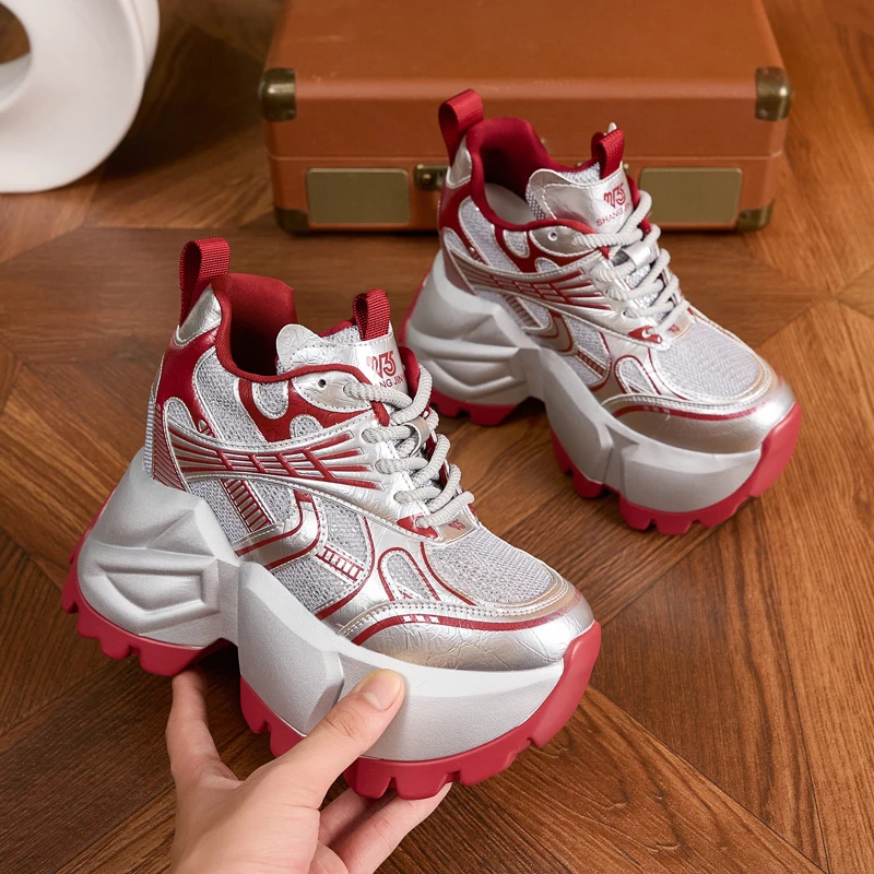 小个子厚底内增高老爹鞋女2025春季新款松糕百搭欧洲站休闲运动鞋