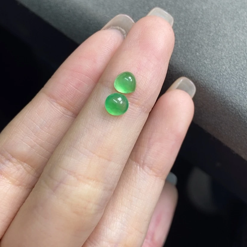 【闪购商品】翡翠蛋面未镶嵌少****少栗 买断不退不换