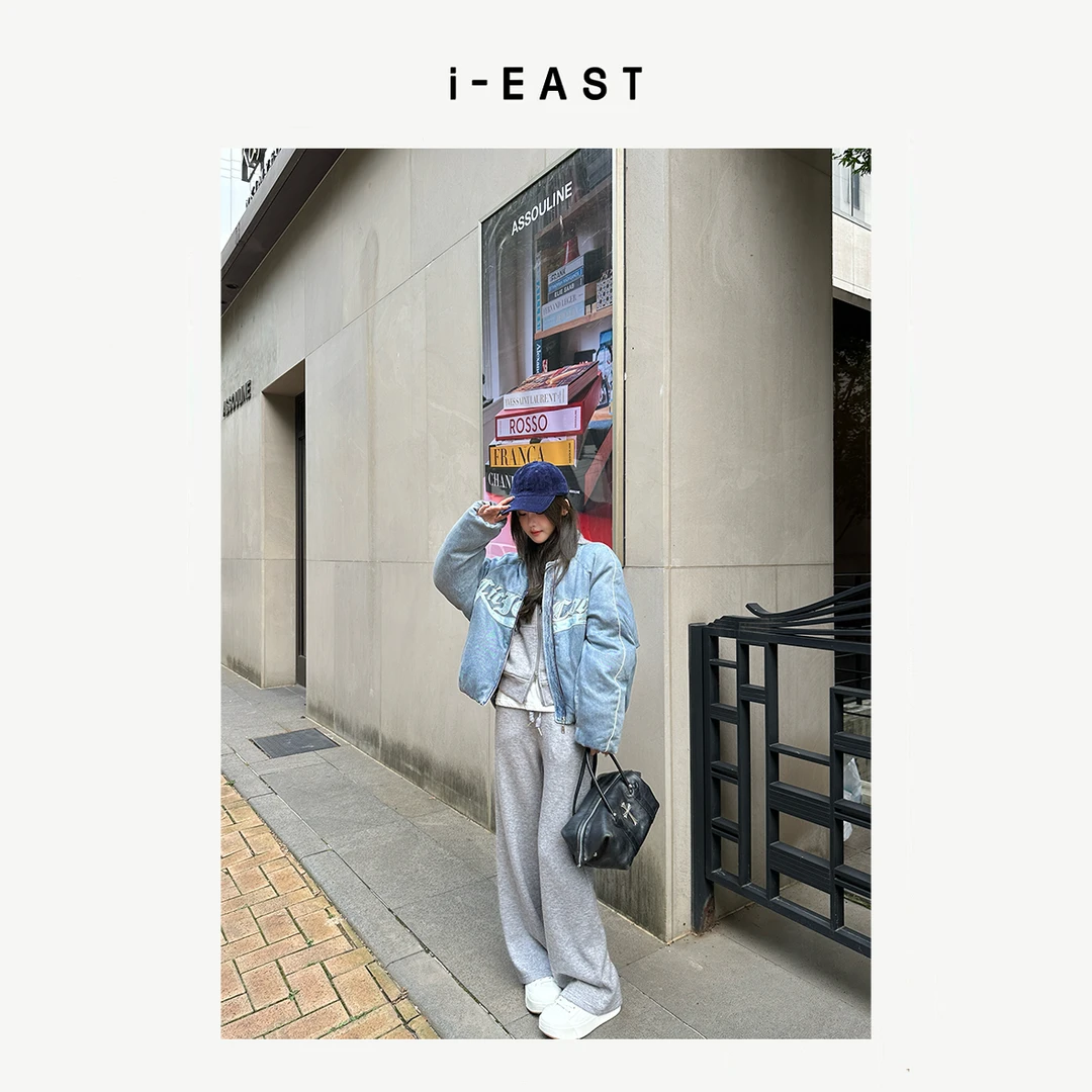 i-EAST 温布敦俱乐~潮酷字母设计感羽绒服外套-4D 24J082