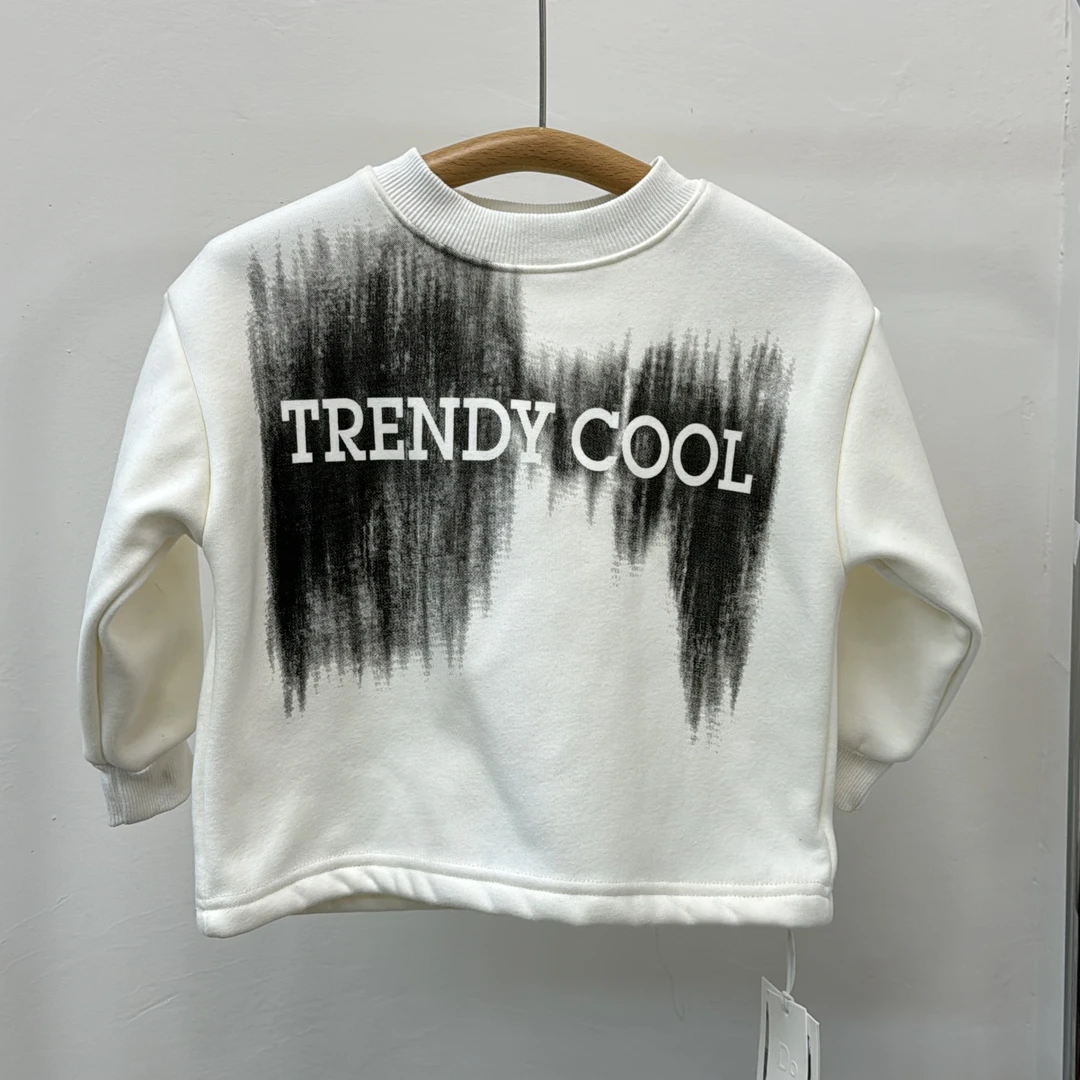 菜菜家童装   dd+白色森系卫衣D331