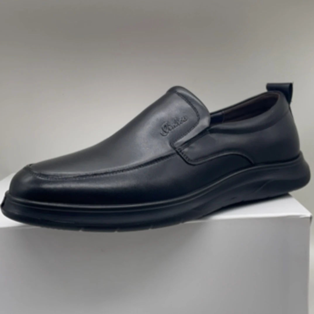 金猴男鞋特大码皮鞋头层牛皮休闲鞋商务通勤鞋2524050A