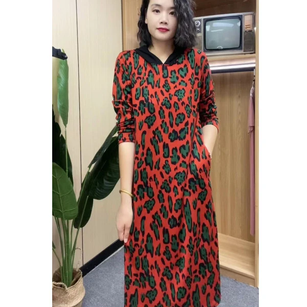 春季新款连衣裙女装时尚豹纹卫衣中长款妈妈秋装气质打底裙