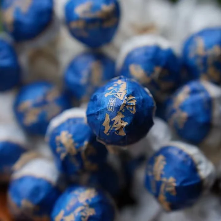 2025年 【一类】薄荷塘生茶龙珠（紧压茶）8克/颗