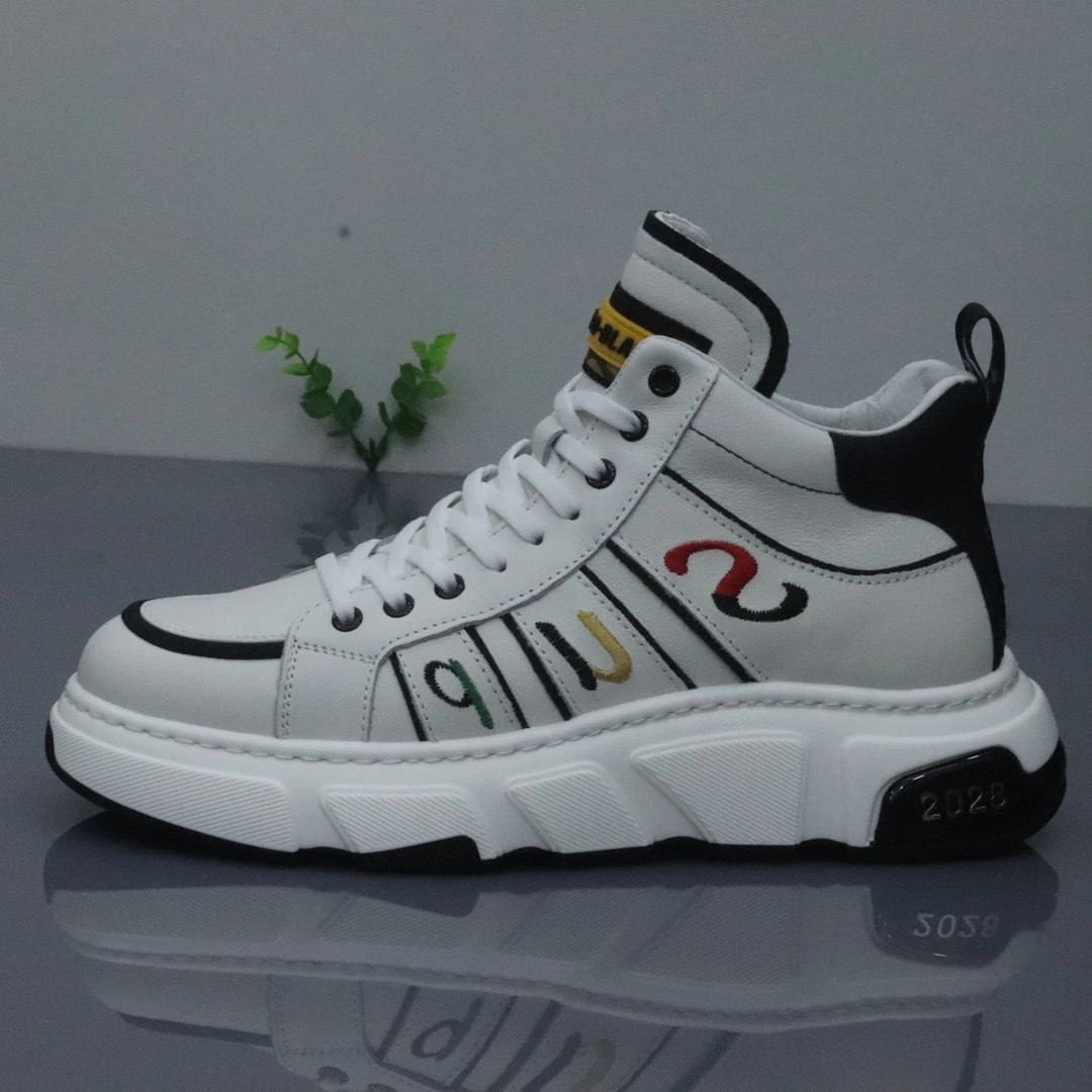 头层牛皮秋冬新款高帮透气时尚休闲运动鞋真皮高档绣花男鞋潮鞋