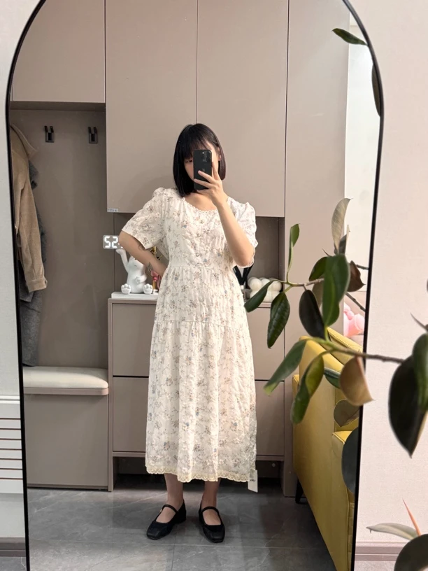 清新减龄提花刺绣中长款