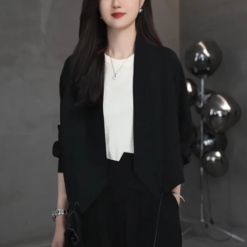 春季爆款气质简约显瘦时尚开衫外套设计感小众减龄遮肉长袖上衣女