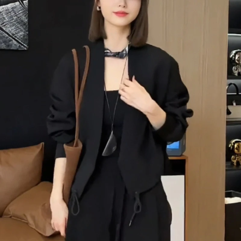 洋气宽松遮肉抽褶设计拼接短外套设计感春季时尚小众显瘦上衣