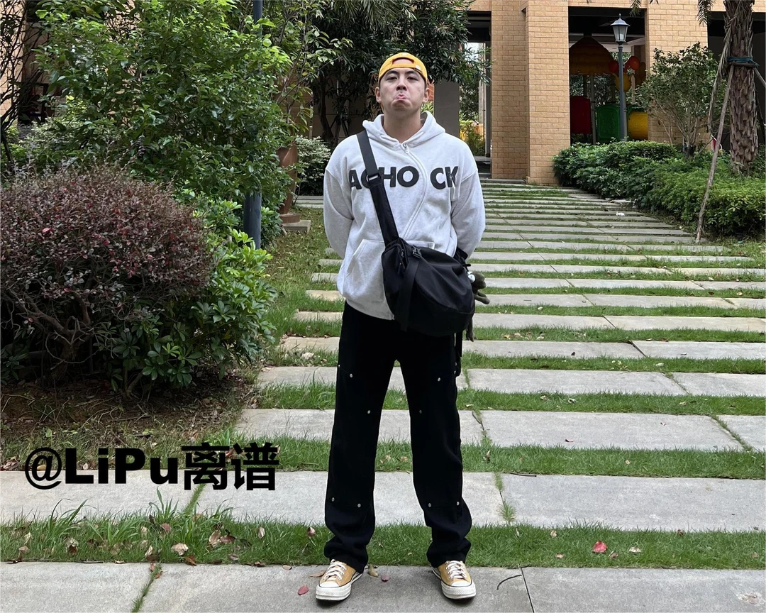 @LiPu离谱日系机能工装包斜挎包大容量单肩包运动健身背包男生包