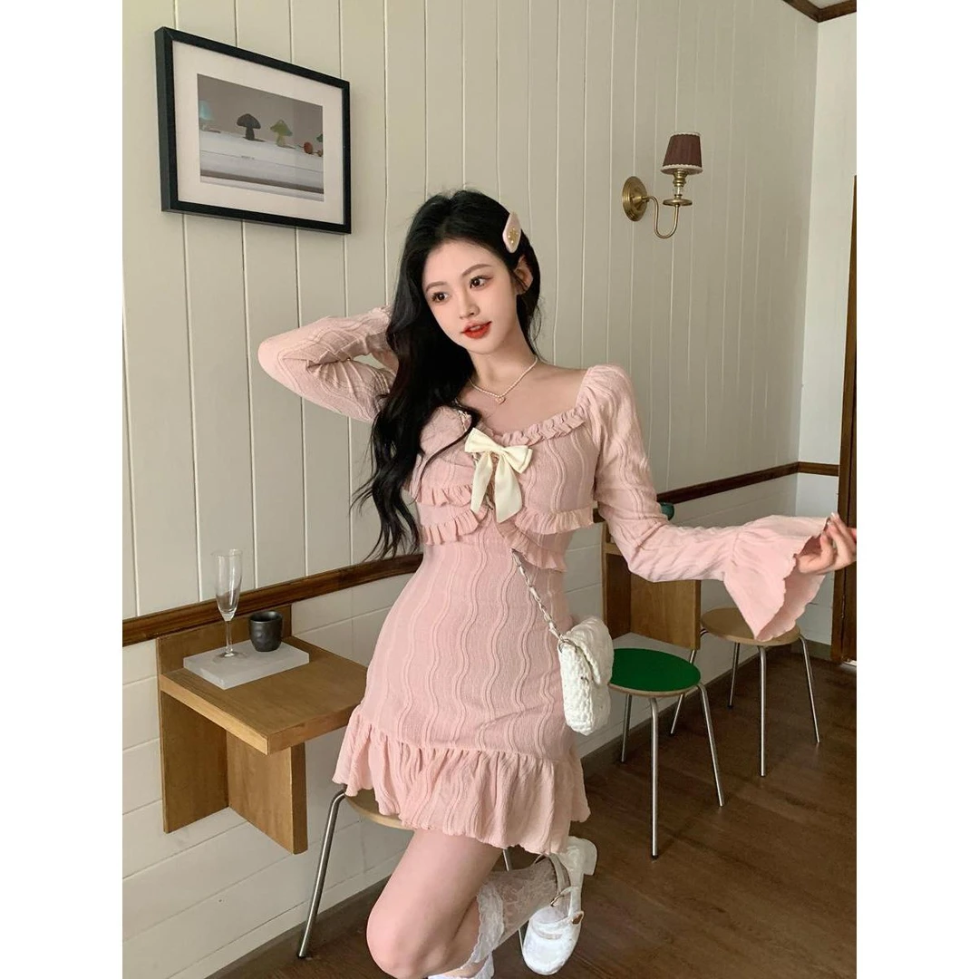 大码韩系2024夏粉色长袖藏肉显瘦连衣裙收腰减龄甜美显瘦短裙子