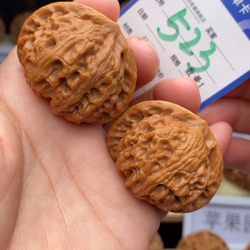 【闪购商品】文玩核桃吊坠宫灯43.523