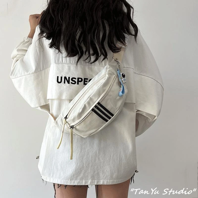 潮牌日系胸包女2024新款单肩包休闲尼龙学生百搭运动斜挎包个性男