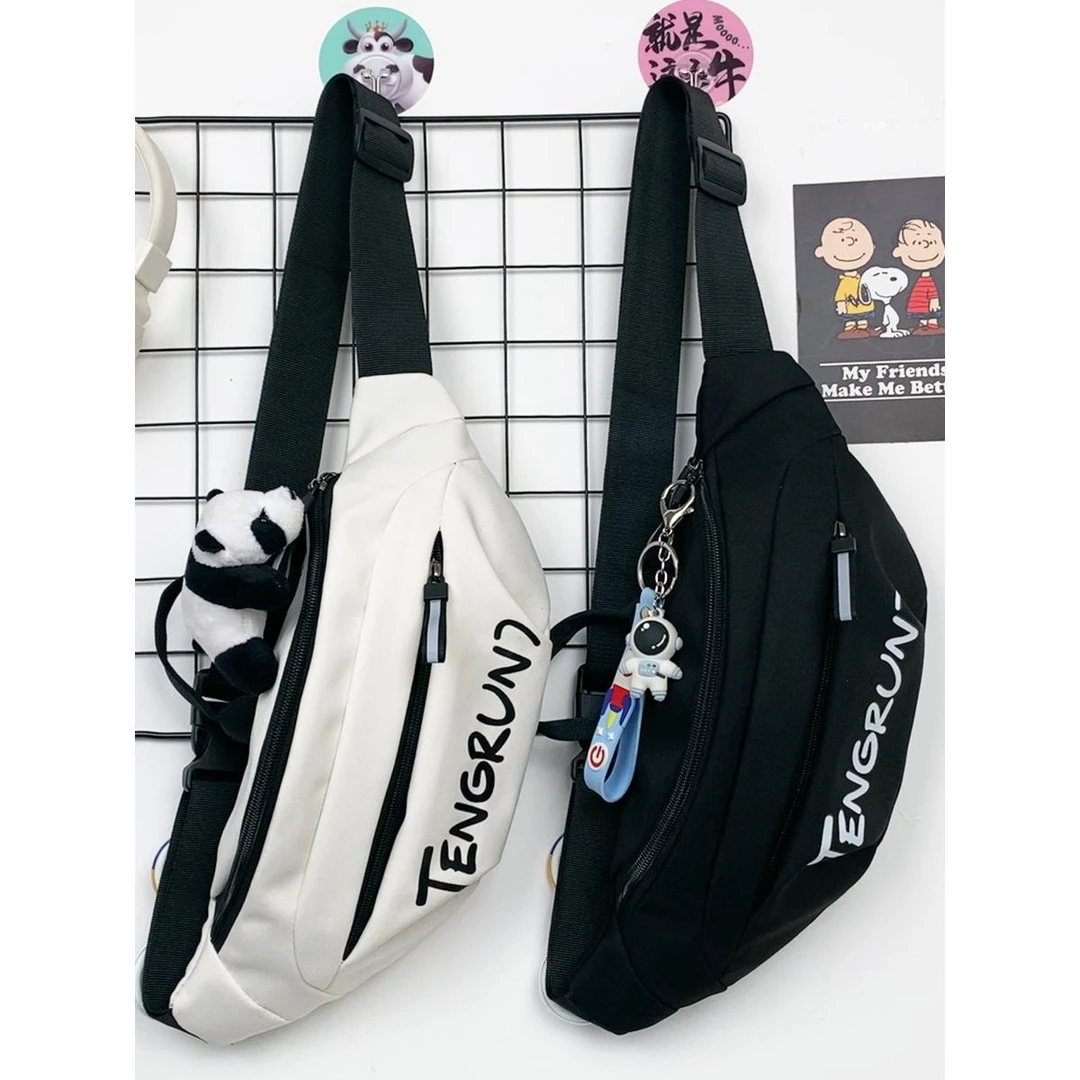 探屿ins潮牌胸包男士日系休闲斜挎小包简约工装单肩包女运动潮包