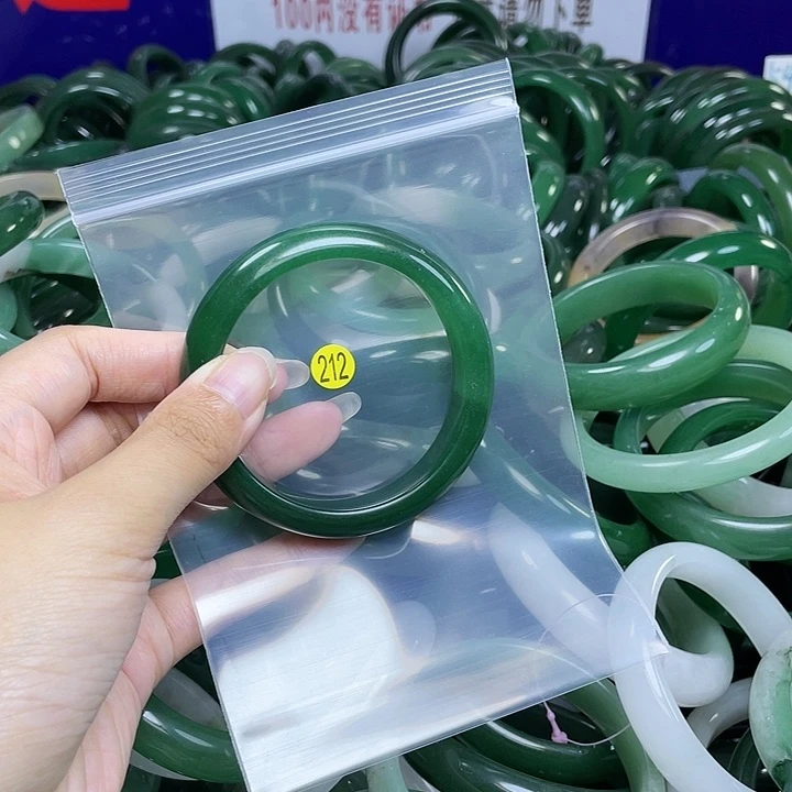 东陵石手镯未镶嵌55