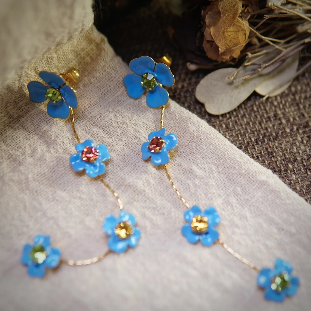 铜合金耳饰 翡冷萃耳钉 萨拉家 花卉流苏耳钉 S140