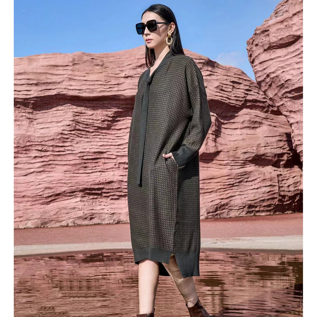 TH【楚楚动人】24501 全色 秋冬季v领宽松连衣裙