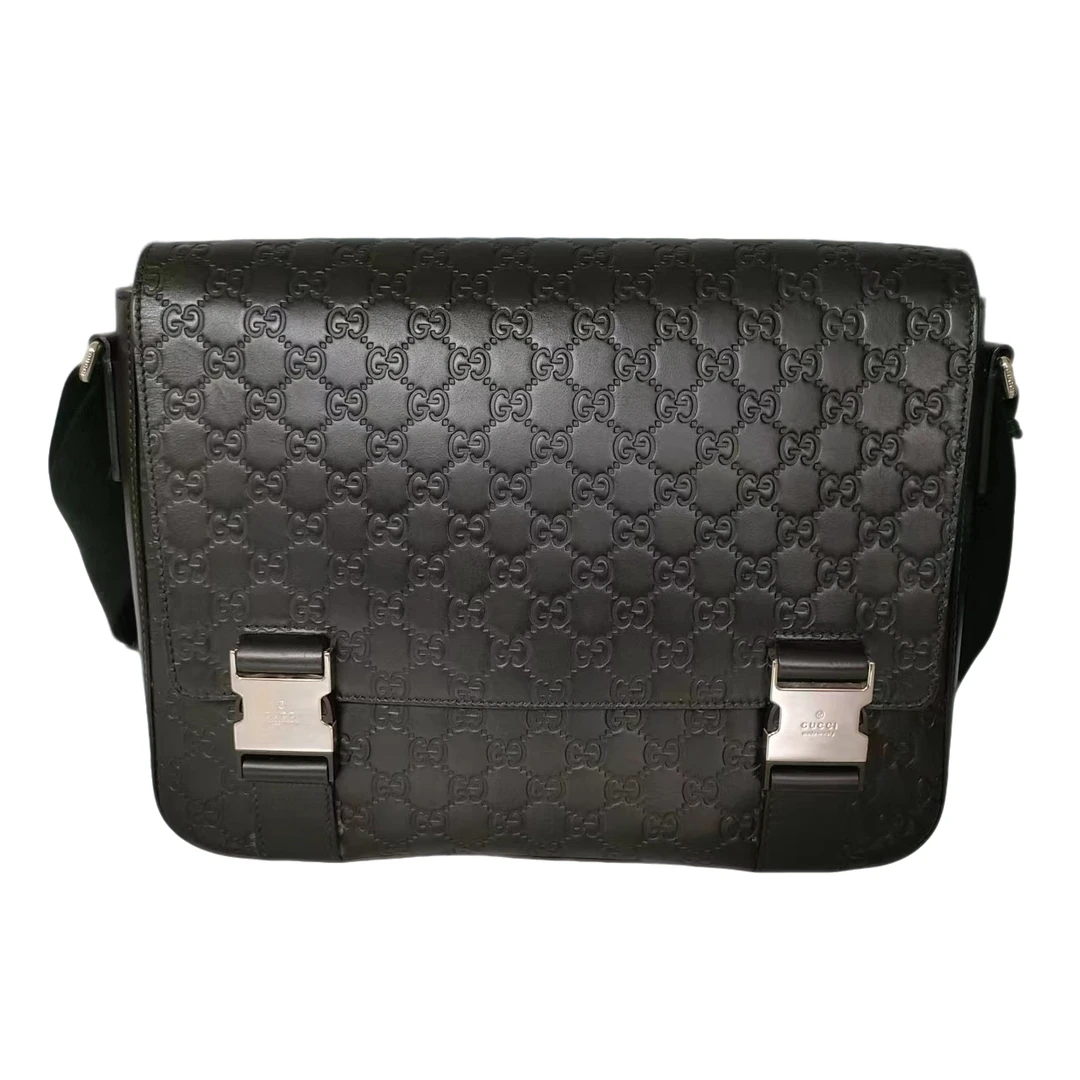 95新 GUCCI/古驰 GUCCI////古驰黑色全皮印花双扣斜跨包（3212300）