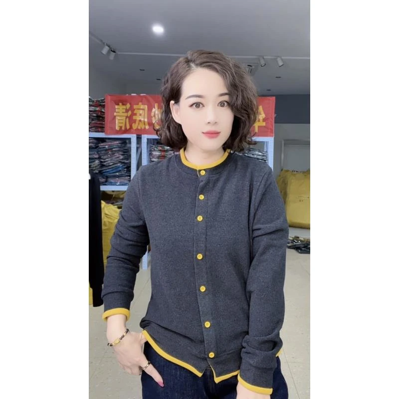 2024新款爆款冬季长袖时尚简约大气休闲洋气宽松加厚德绒打底衫