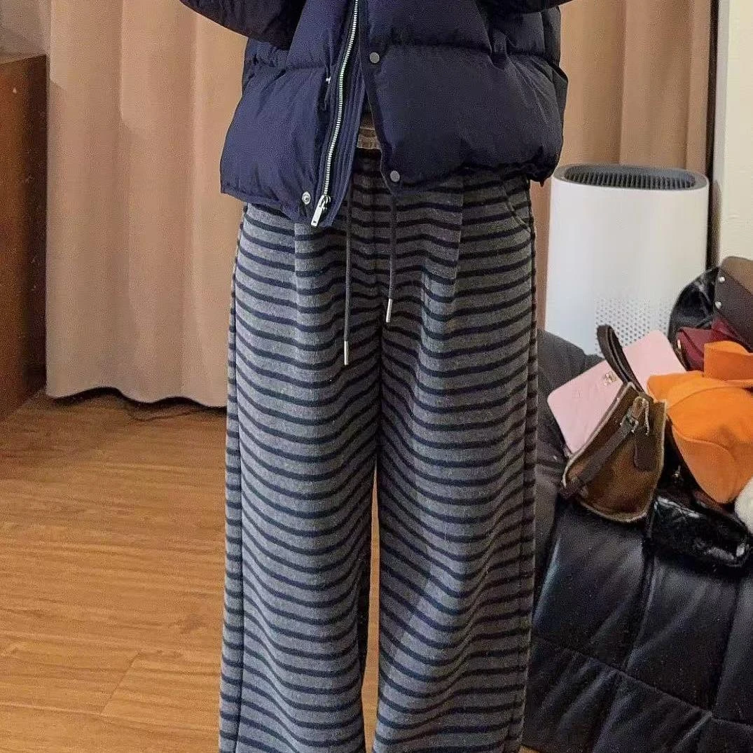 84079余小鱼 【实穿派】藏青色条纹松紧腰抽绳加绒直筒休闲裤女装