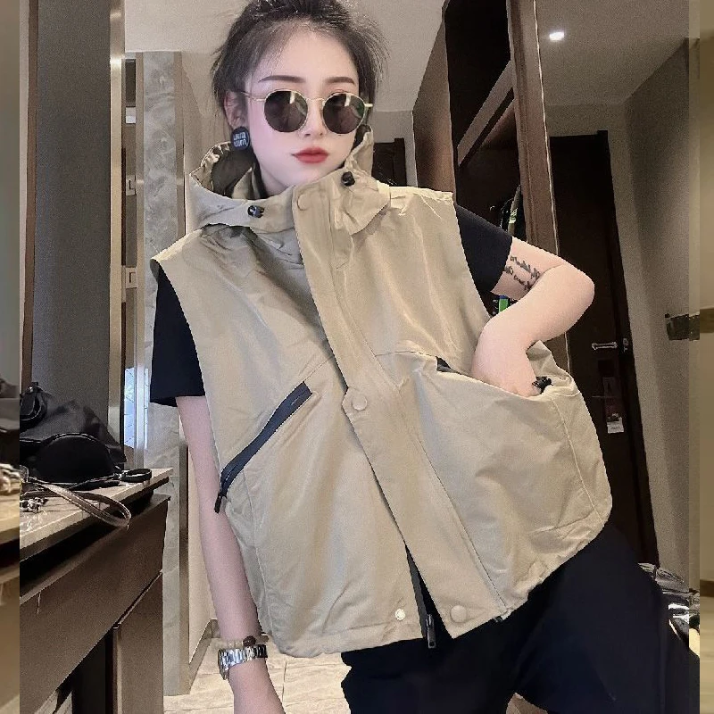 欧货小个子连帽马甲女设计感2025春秋新款休闲马夹无袖背心坎肩潮