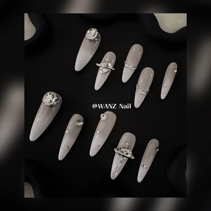 WANZ Nail 【白漠星球】土星钻 超长尖纯手工穿戴甲定制/可拆卸美甲