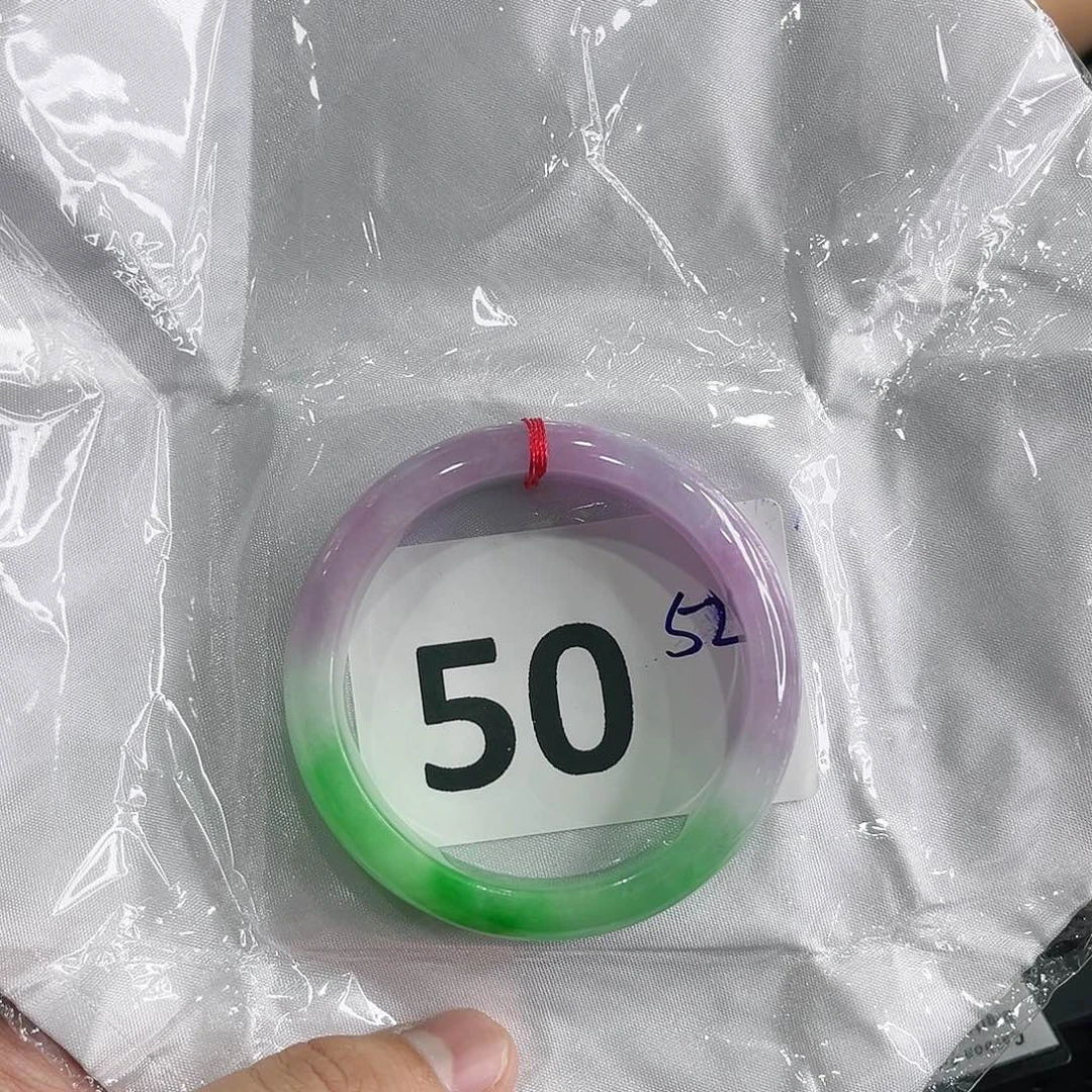 翡翠手镯未镶嵌手镯