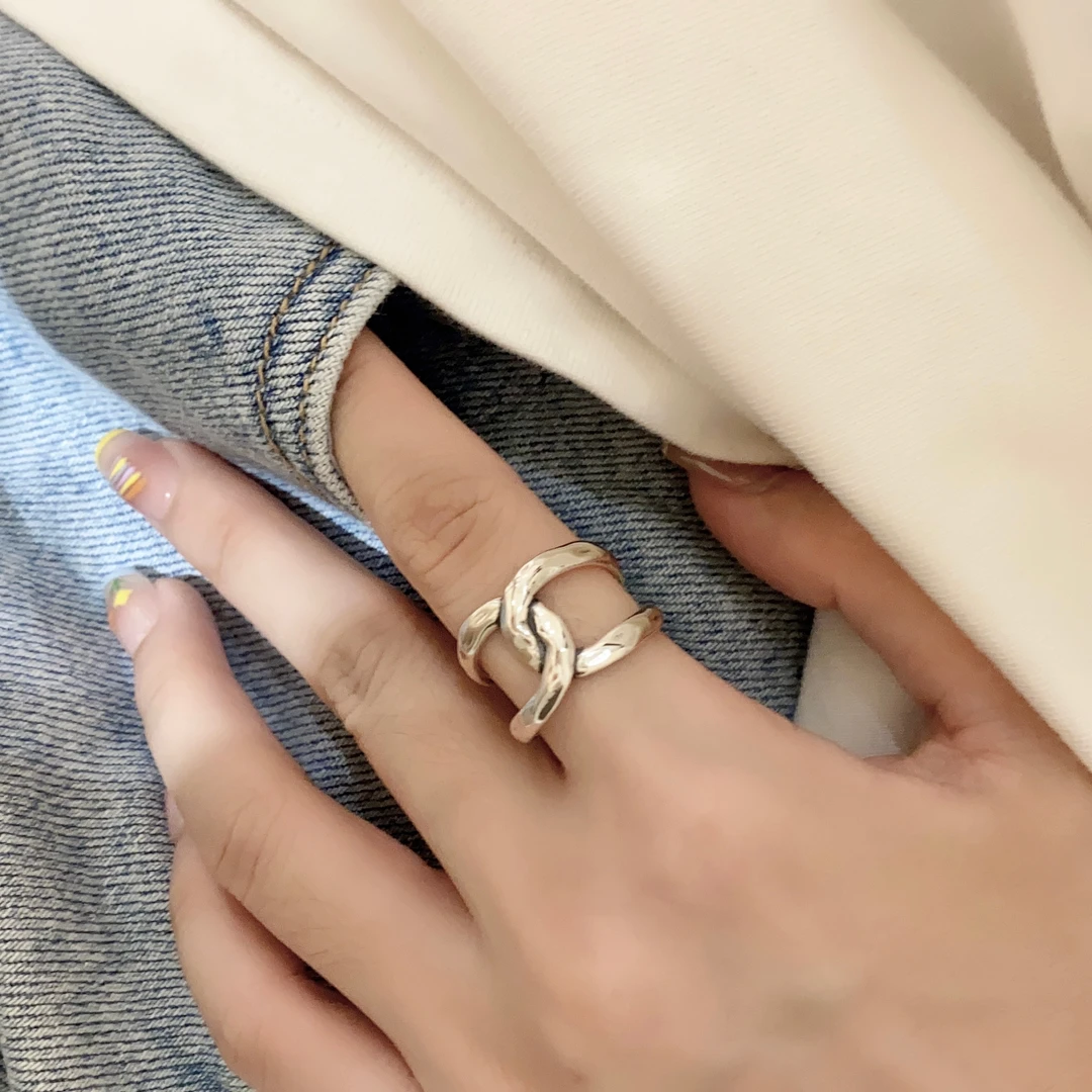 925银戒指 《博主腔调》设计师款高级感做旧双C交叉开口戒指