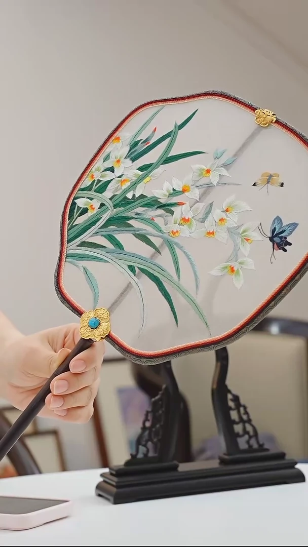 【闪购商品】刺绣水仙花 手工团扇