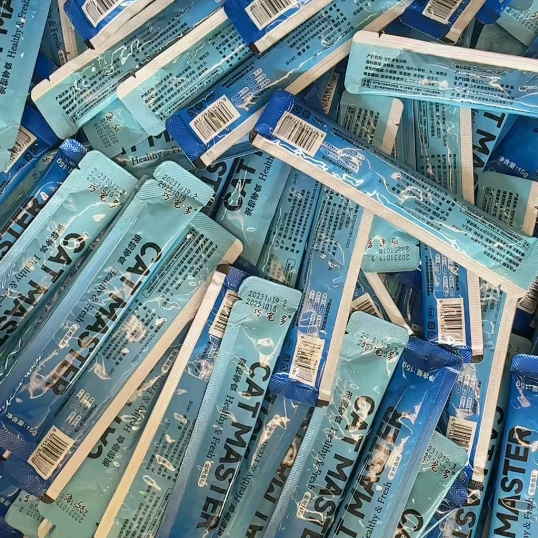 宠物零食猫条营养加餐湿粮包成猫幼猫流浪适用鸡肉鱼味