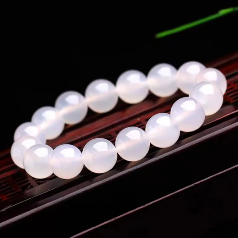 天然白冰玛瑙手串荔枝冻玉髓手串男女情侣款手链多样性拍一发一