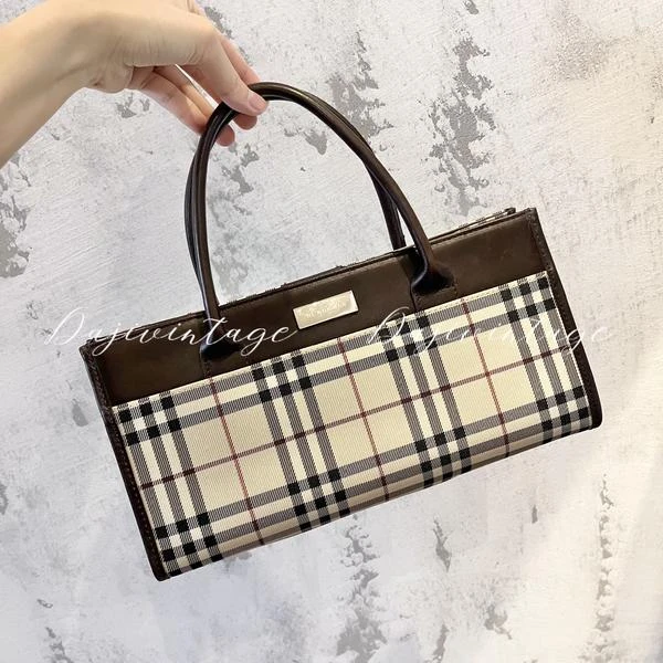 大吉中古/burberry博柏利黑色格纹横版三角手提包