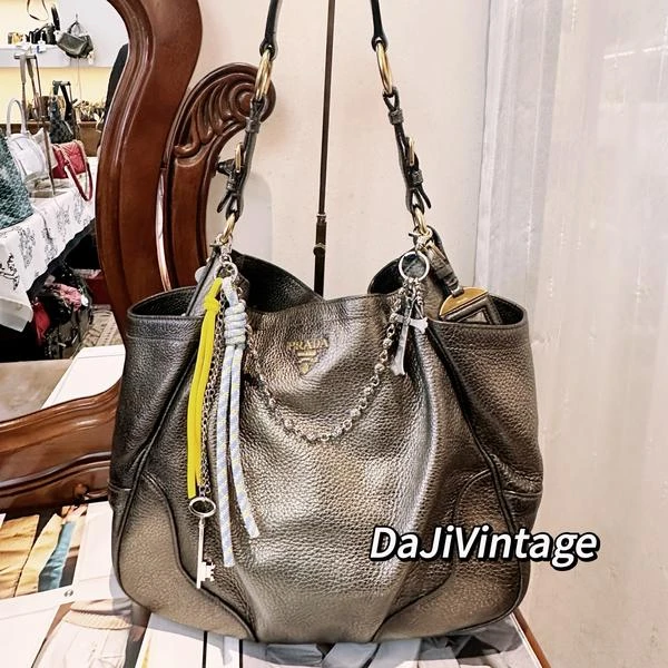 大吉中古/Prada普拉达枪色hobo单肩包