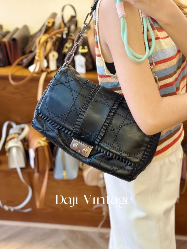 95新 DIOR/迪奥 大吉中古/dior迪奥黑银花边腋下单肩包