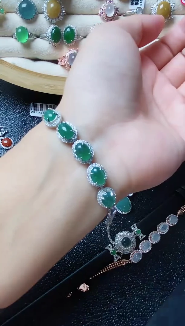 【闪购商品】翡翠戒指银S925镶嵌11111