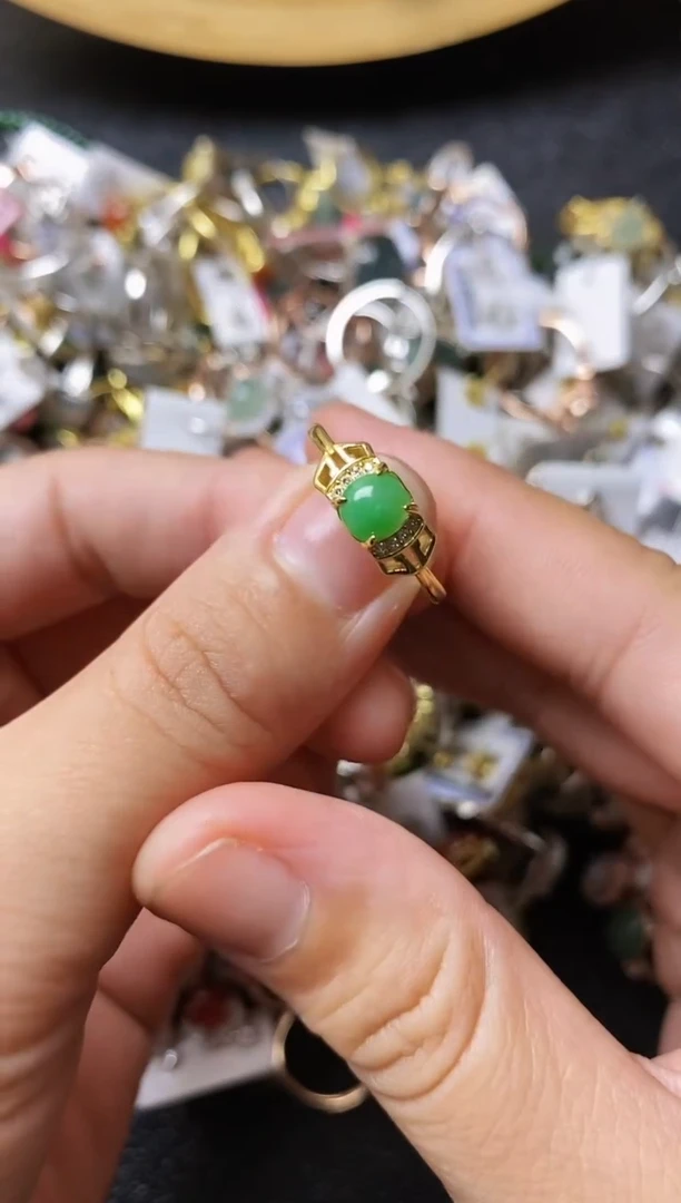 【闪购商品】翡翠戒指银S925镶嵌11111