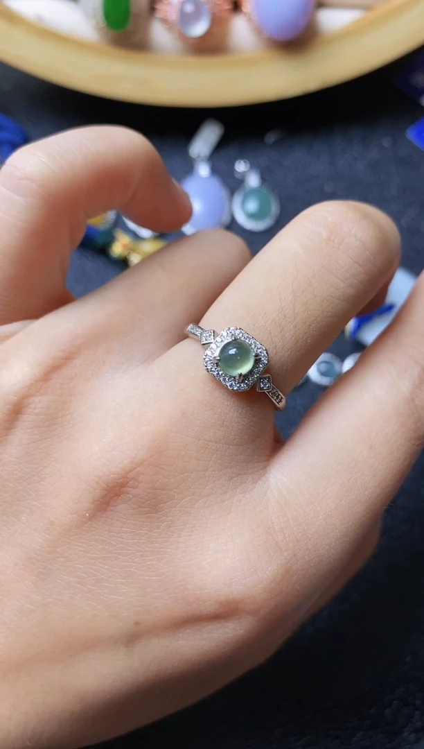 【闪购商品】翡翠戒指银S925镶嵌11111