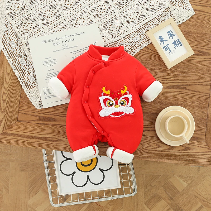 冬季婴幼儿长袖连体衣加绒加厚中国风喜庆拜年服瑞兽麒麟偏襟哈衣