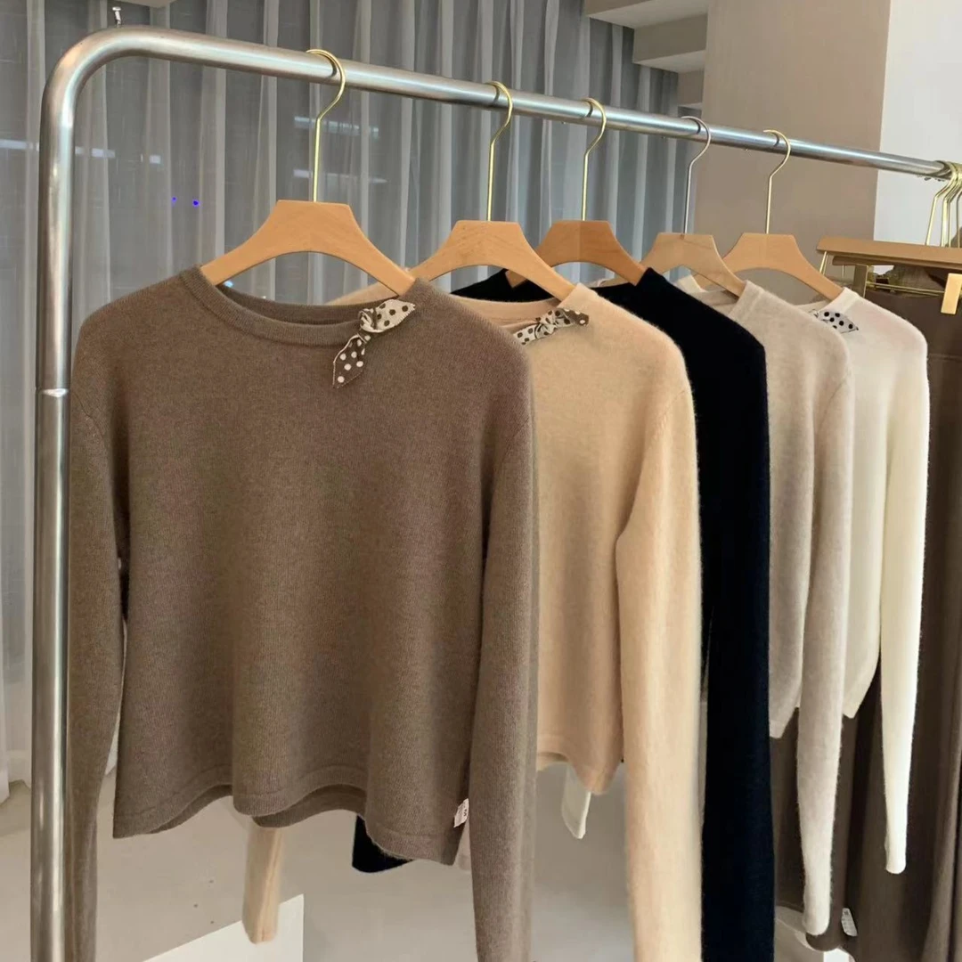 【漪漪私服】圆领蝴蝶结康赛妮羊绒短款长袖打底衫