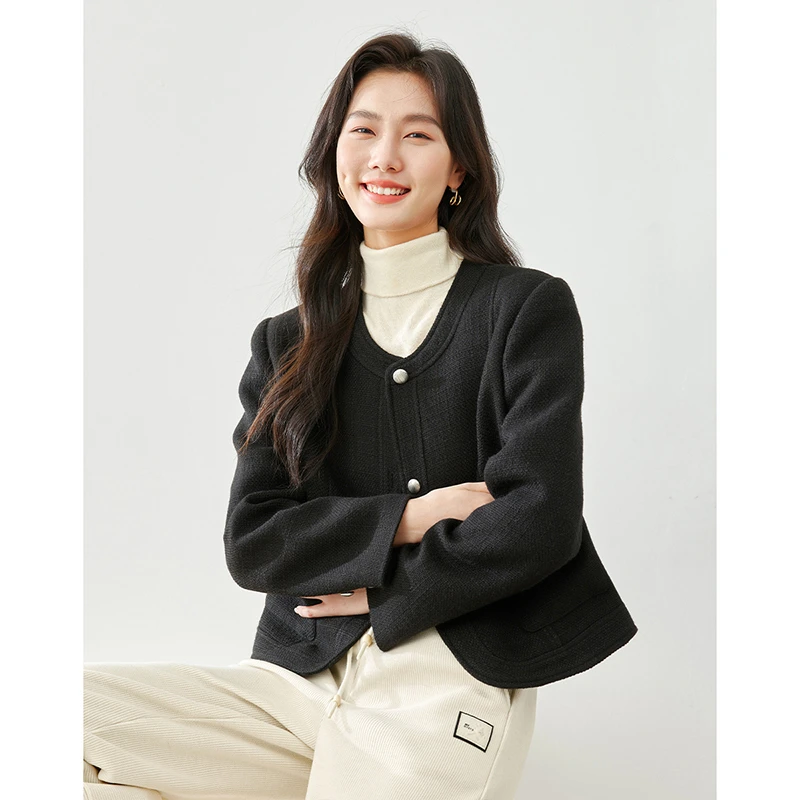 *梵希蔓法式气质厚款小香外套圆领单排扣保暖外套M6038